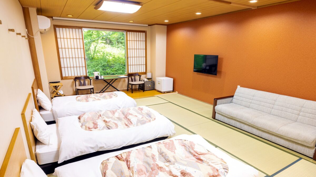 ホテル大山 しろがね photo