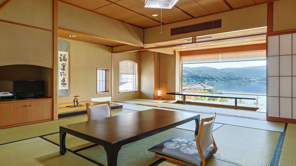 はわい温泉 望湖楼 photo