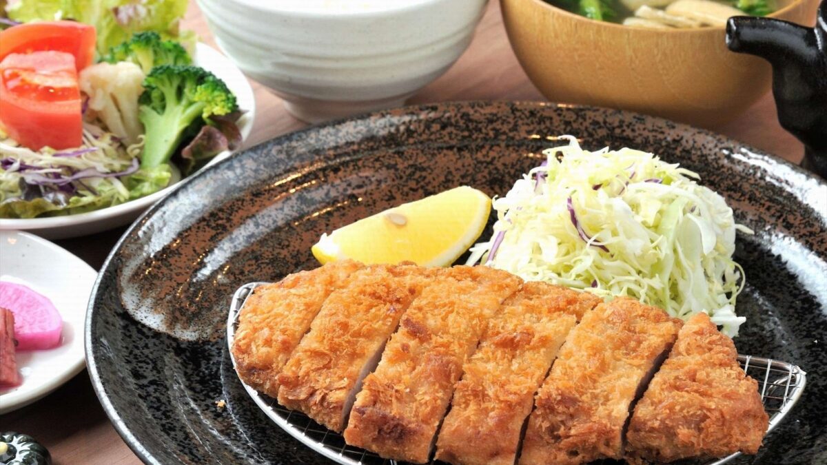 手づくり朝食と大浴場が人気のホテル 松本ツーリストホテル photo