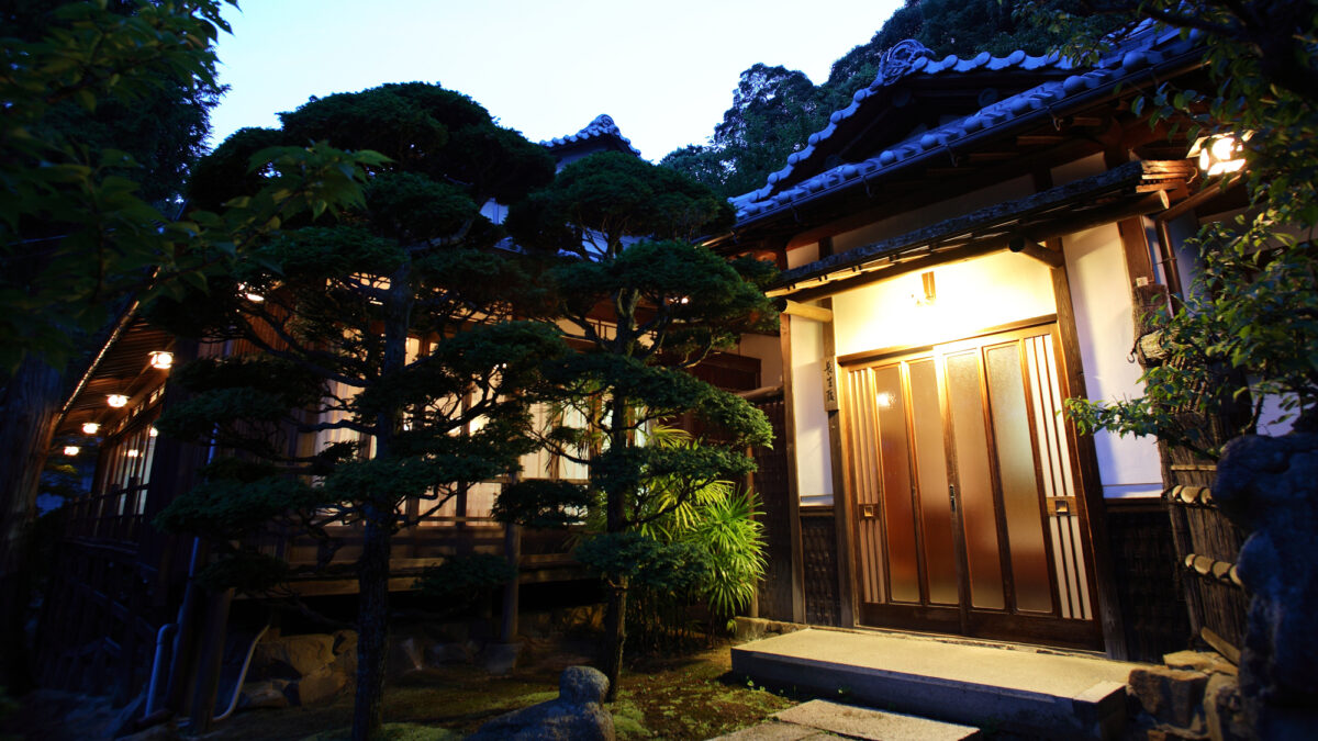 こんぴら温泉 琴平花壇 photo