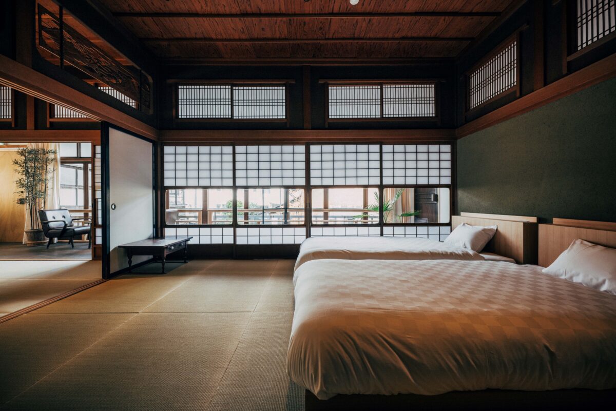 蔵サウナと文化財の宿 森長 photo