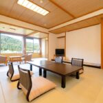 越後平野と弥彦連山一望の宿 穂々 —hoho—