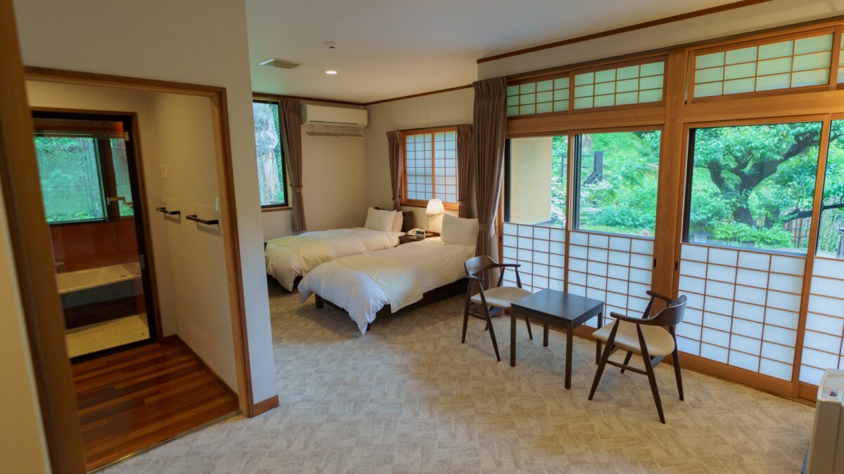 石見銀山の真ん中に佇む宿 ゆずりは photo