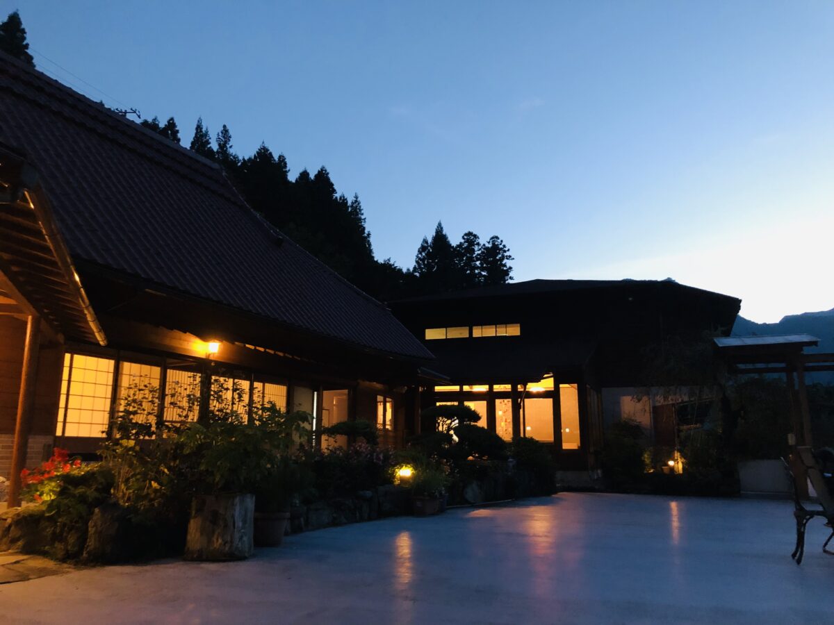 祖谷の宿 かずらや photo