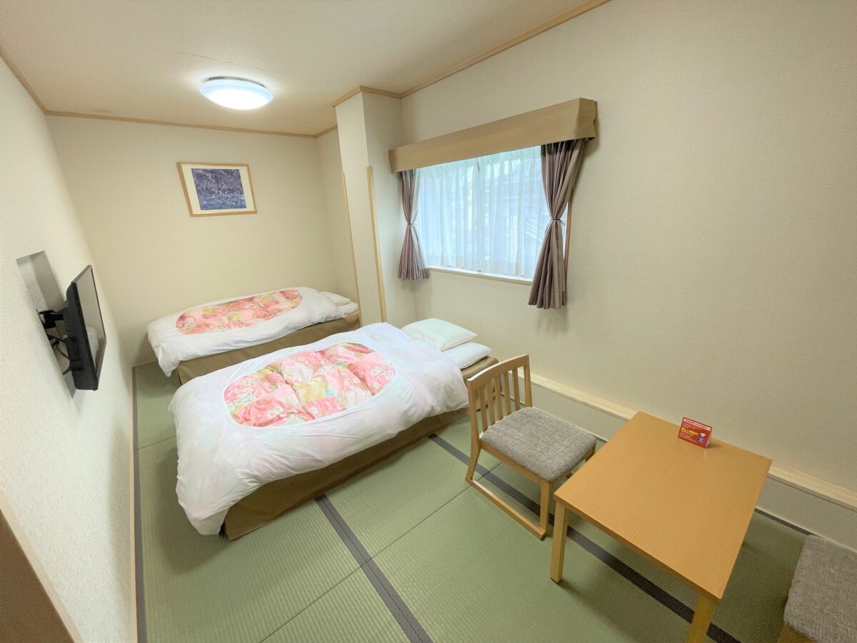 信貴山観光ホテル photo