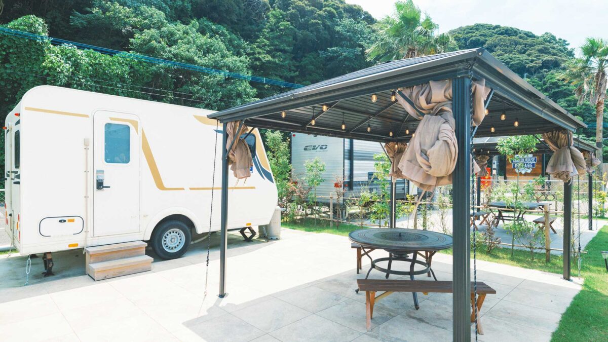 ＴＨＥ ＴＲＡＩＬＥＲＨＯＵＳＥ ＶＩＬＬＡＧＥ 呼子 ＳＥＡＳＩＤＥ photo