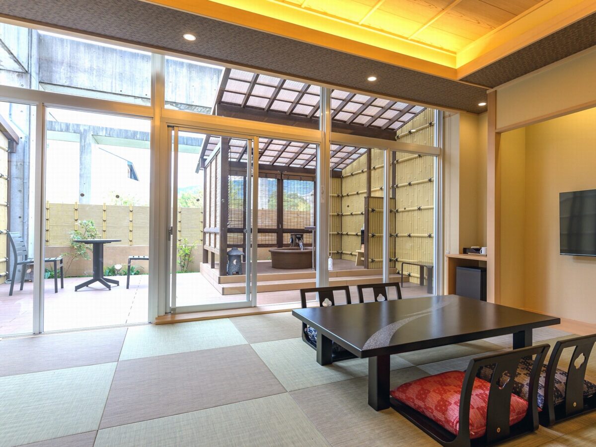 京都竹の郷温泉 万葉の湯 ホテル京都エミナース photo