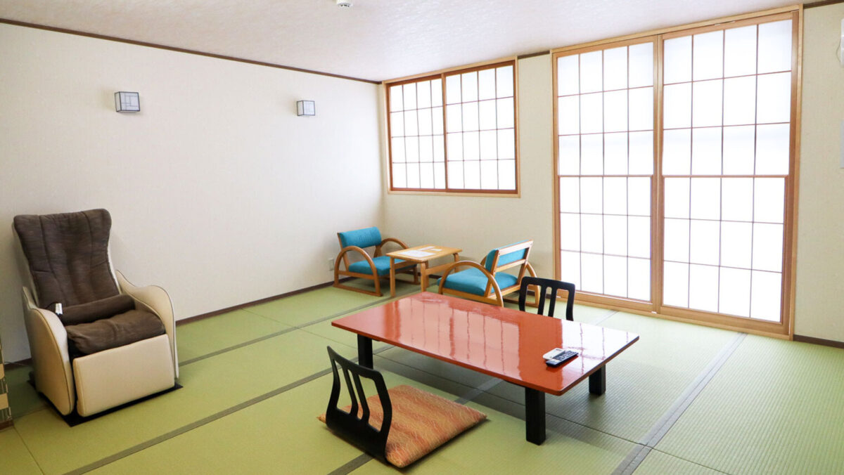 奥州平泉温泉 そば庵 しづか亭 photo