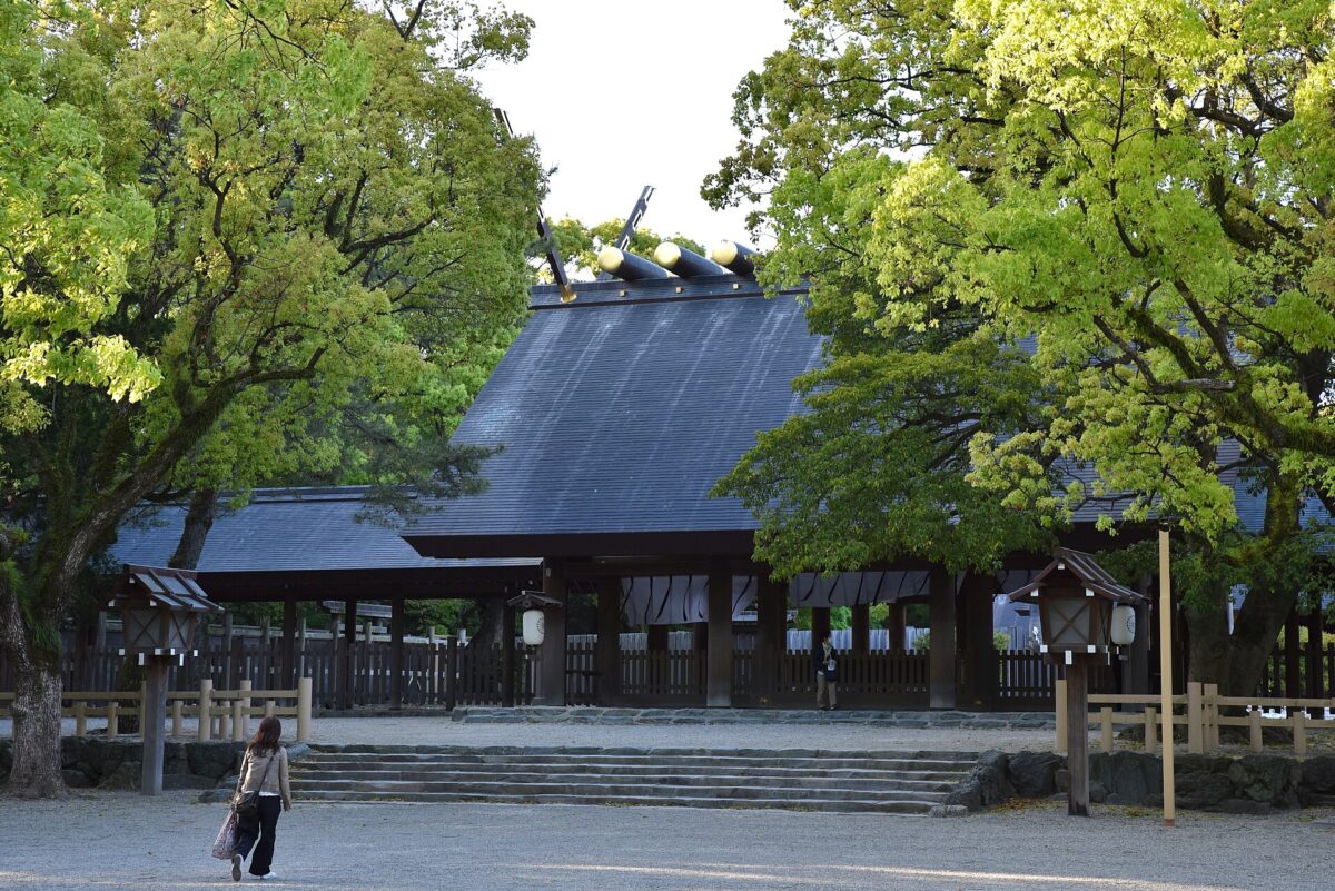 熱田神宮