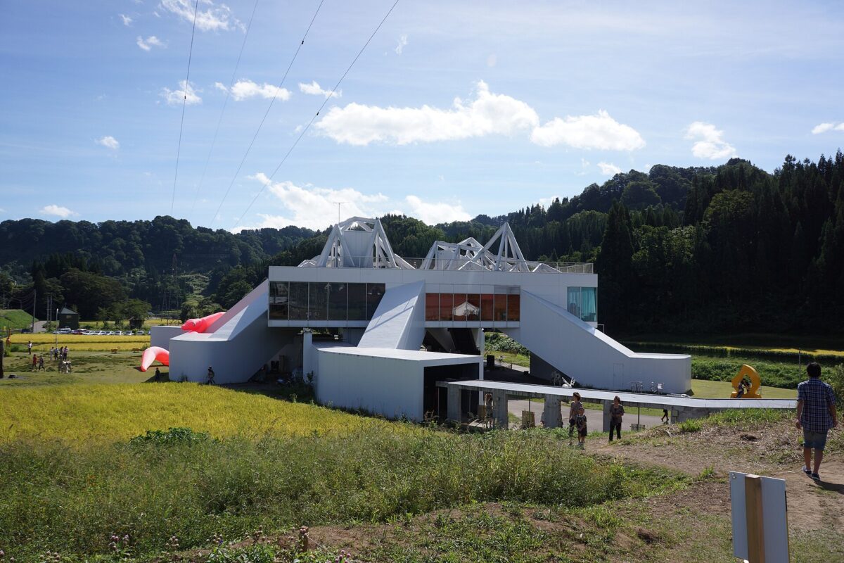 まつだい雪国農耕文化村センター「農舞台」