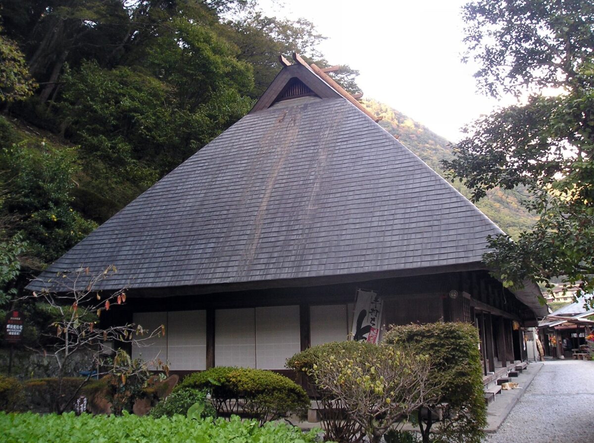 鶴富屋敷