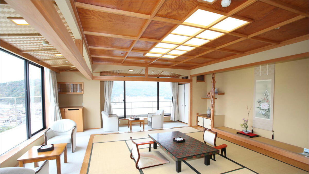 萩温泉郷 日本海を一望する絶景の宿 萩観光ホテル photo