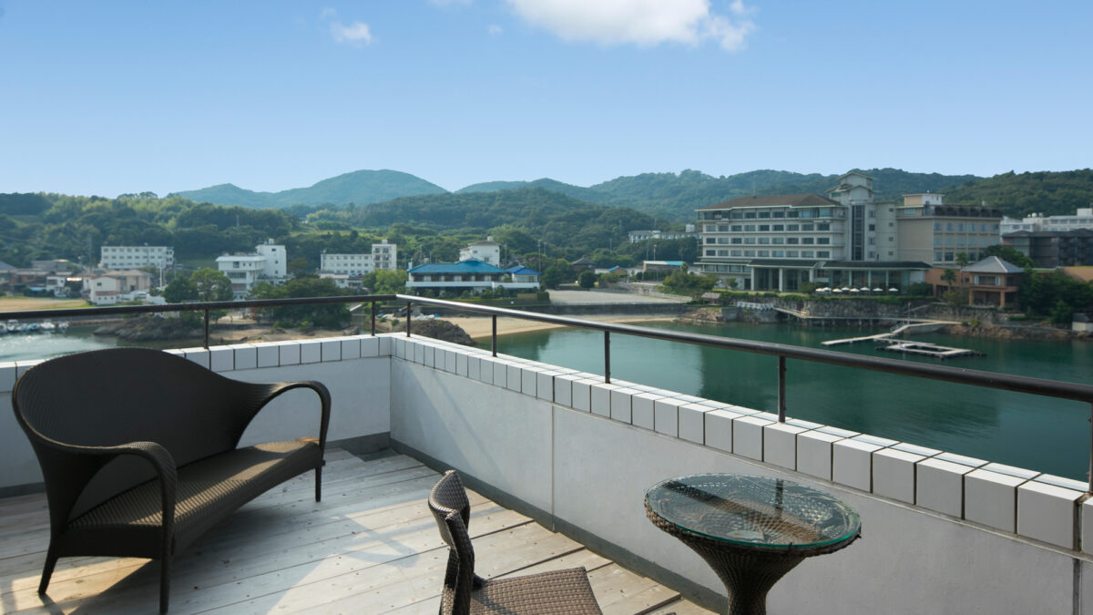 ≪温泉露天風呂付オーシャンスパテラスルーム≫島花最上階からの眺望をお楽しみ下さいませ