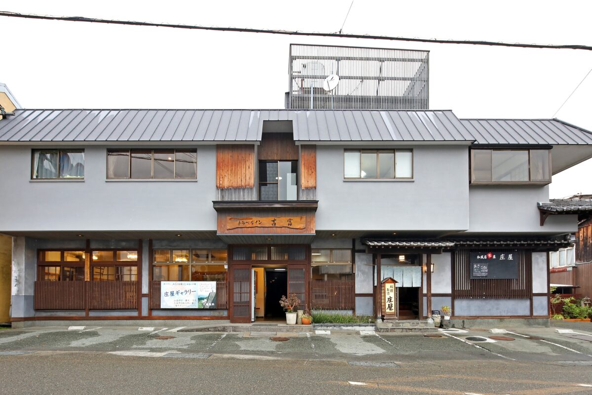トラベルイン吉富 photo