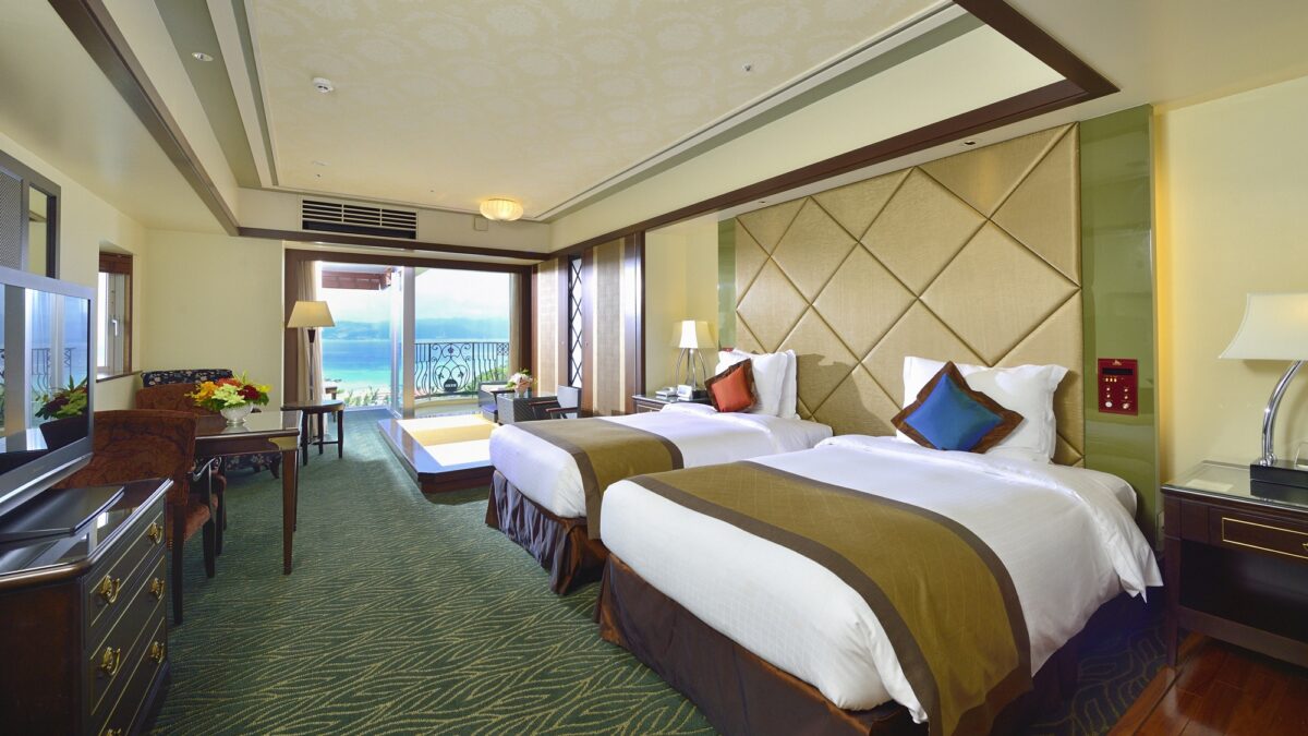 ＯＫＩＮＡＷＡ ＫＡＲＩＹＵＳＨＩ ＲＥＳＯＲＴ ＥＸＥＳ ＯＮＮＡ（エグゼス恩納） photo