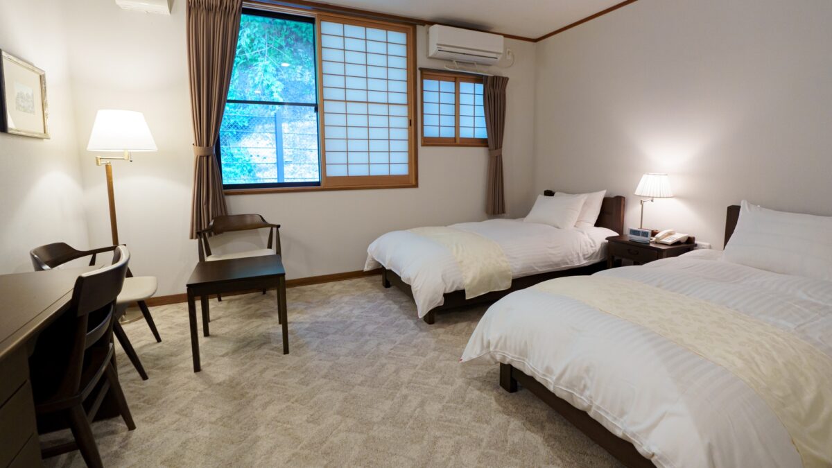 石見銀山の真ん中に佇む宿 ゆずりは photo
