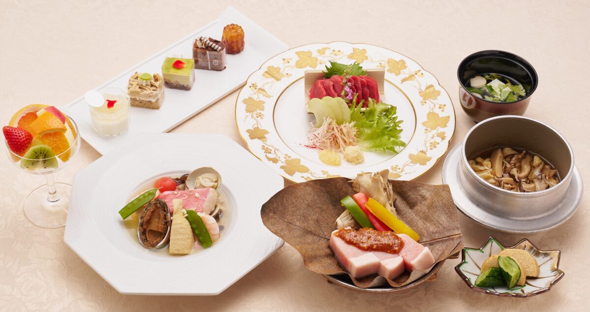 ホテル春日居 photo