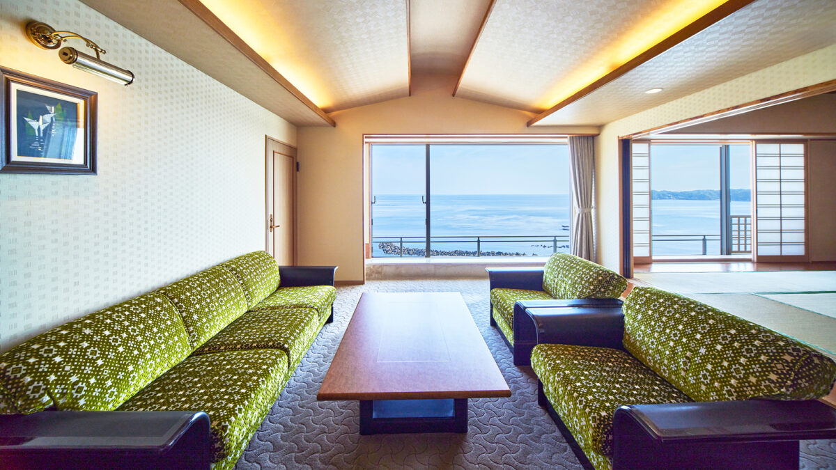 三日月シーパークホテル勝浦 photo