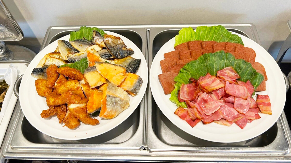 朝食ビュッフェ 撮影：GR