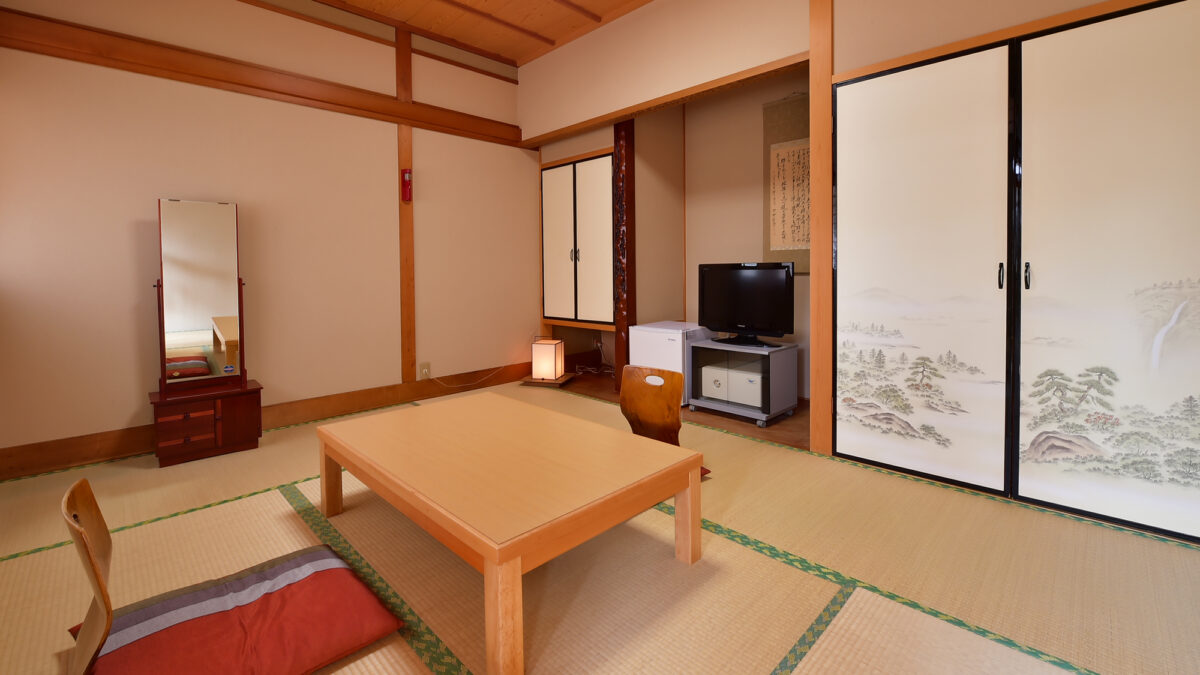 ＫＫＲ奈良 みかさ荘（国家公務員共済組合連合会奈良宿泊所） photo