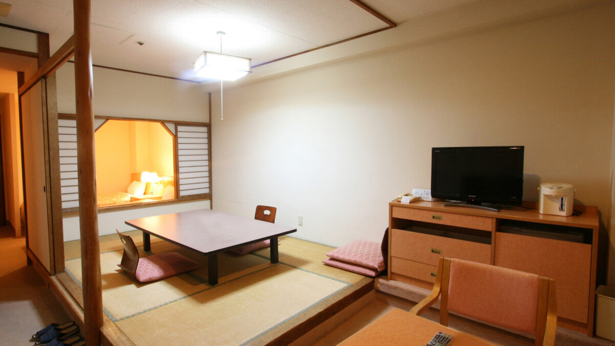 味覚と眺望の宿 ホテル南海荘 photo