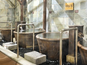 ホテルアイスル松山（旧ホテルサンルート松山） photo