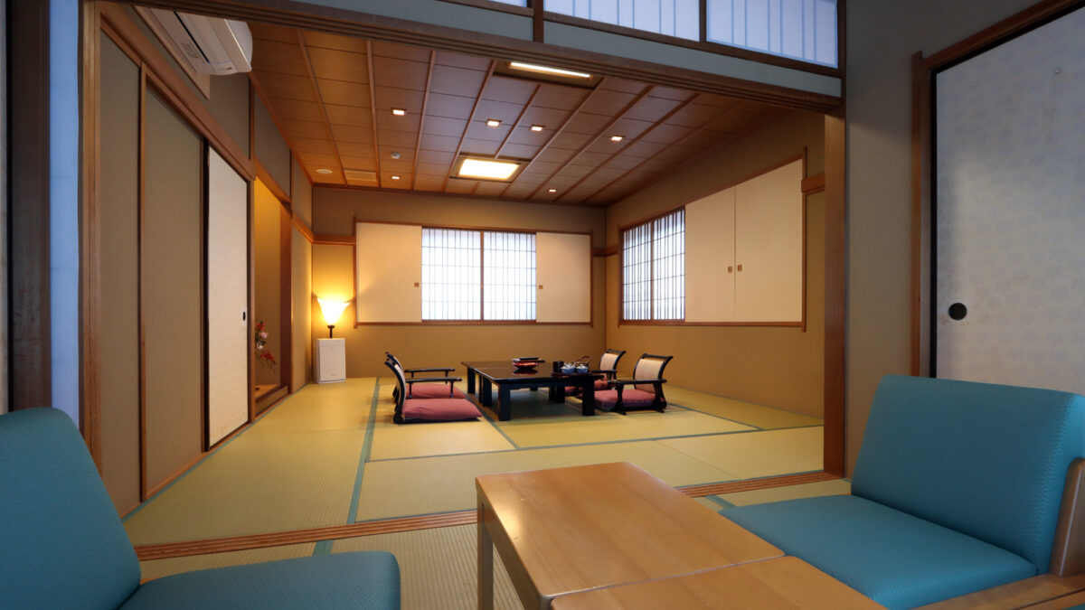 下呂温泉 まごころと味の宿 吉泉館 竹翠亭 photo