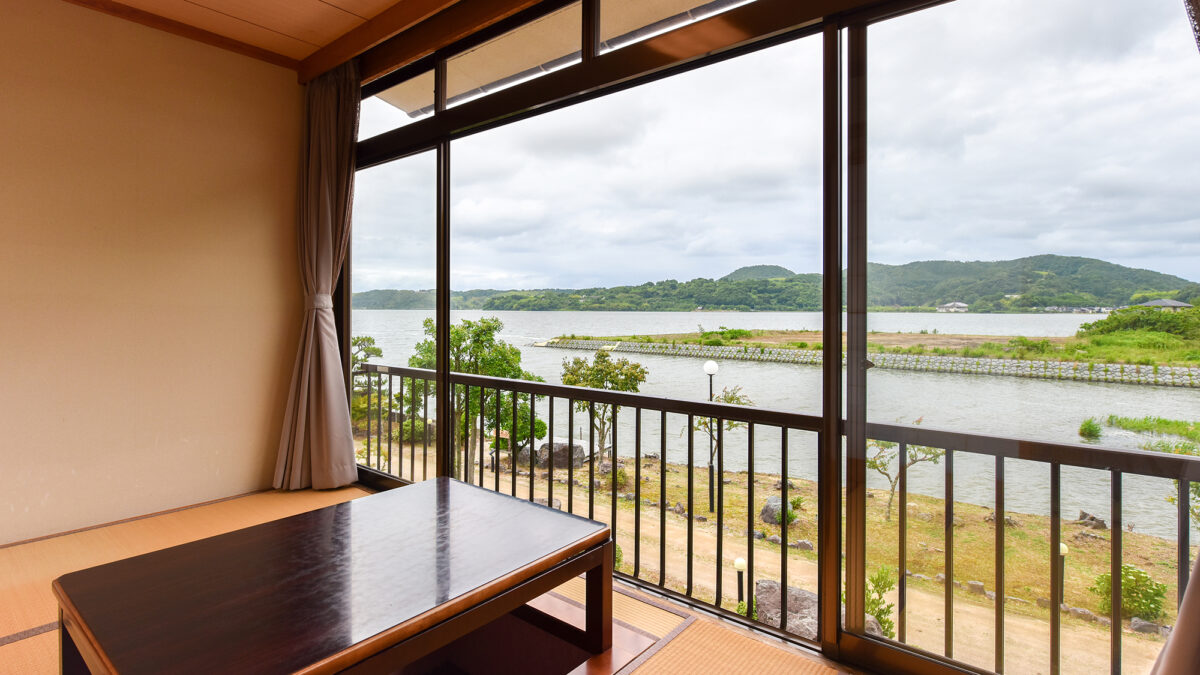 東郷温泉 湖泉閣 養生館 photo
