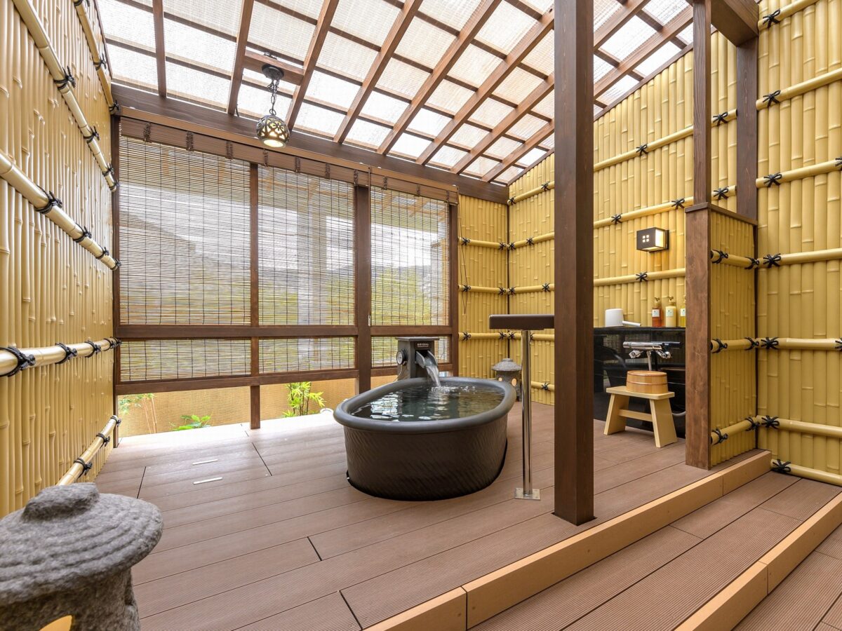 京都竹の郷温泉 万葉の湯 ホテル京都エミナース photo