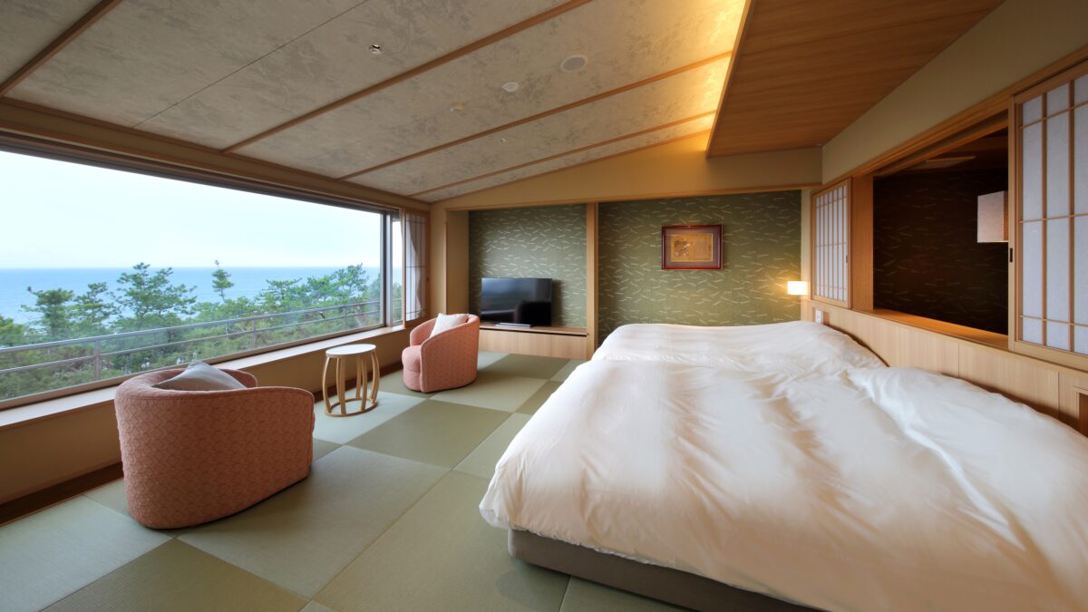 鴨川館 photo
