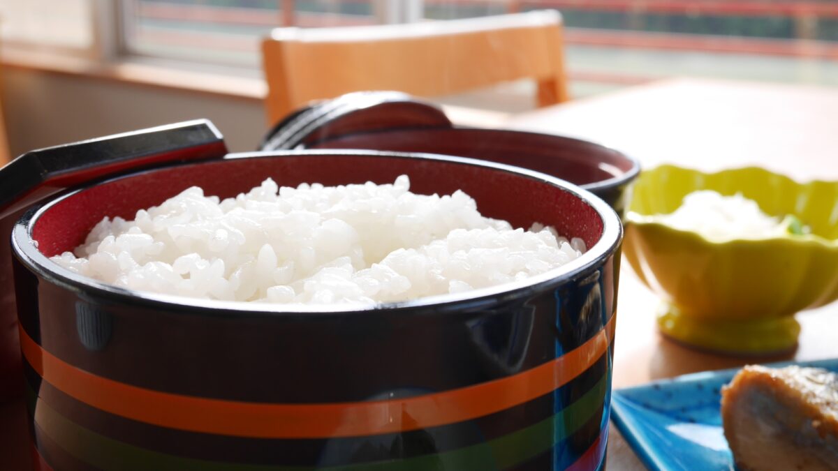 【お料理】那賀町産のお米を使用した、ふっくらもちもちご飯です