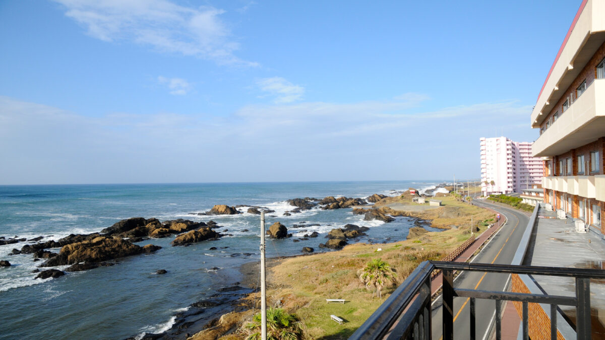 味覚と眺望の宿 ホテル南海荘 photo
