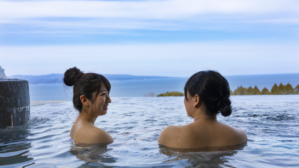 雨晴温泉 磯はなび photo