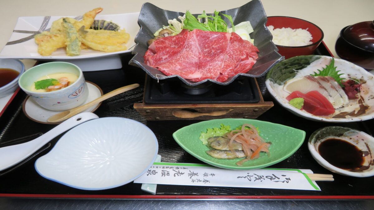 養老温泉本館 photo