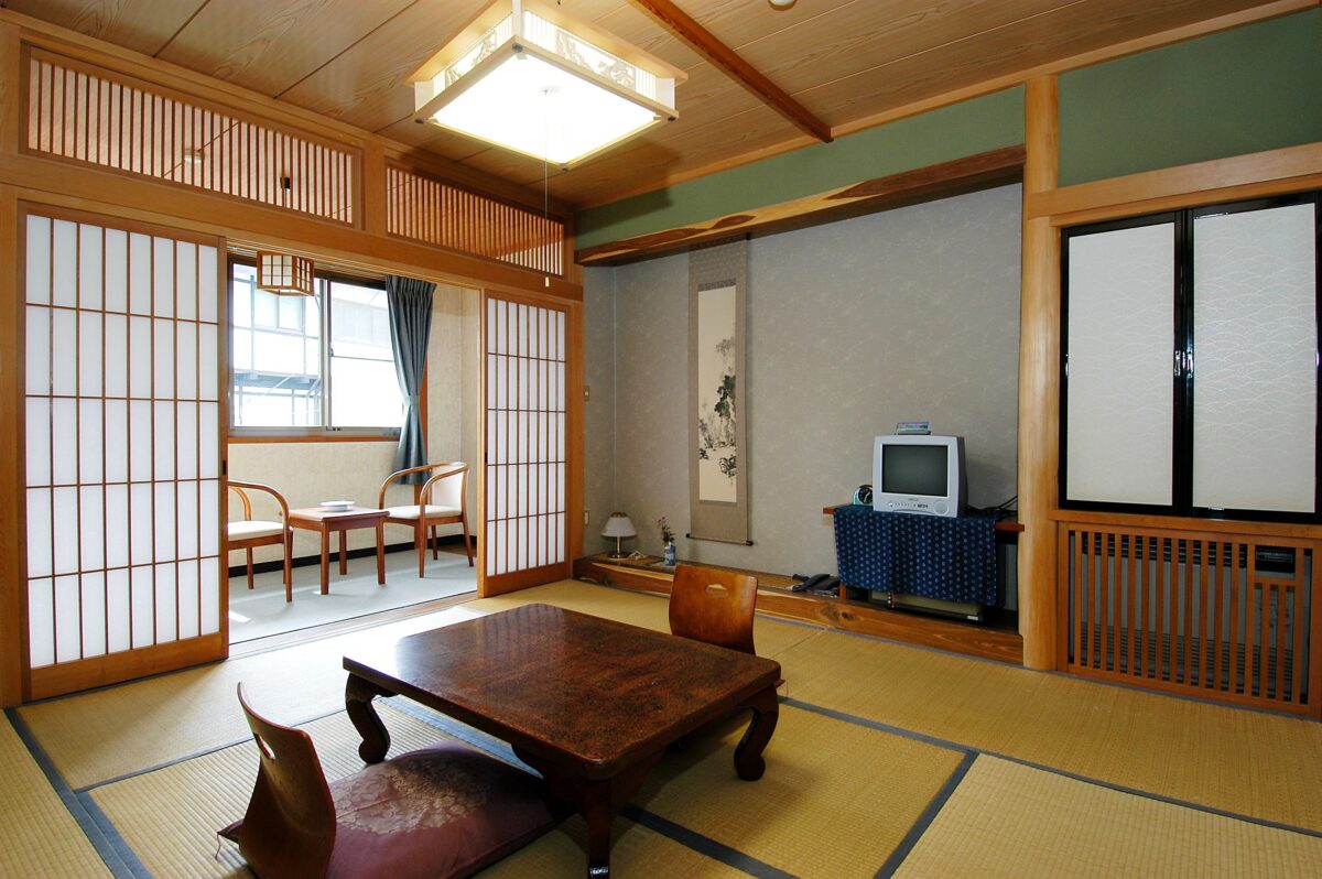 草津温泉 日新館 photo