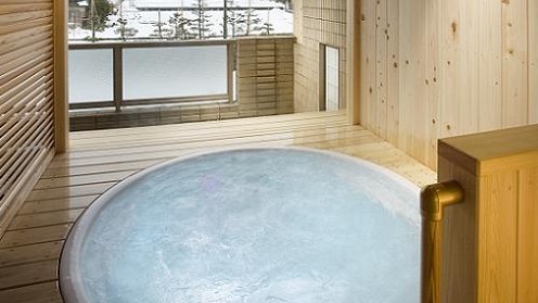 つるぎ恋月 立山連峰を望む天然温泉旅館 photo