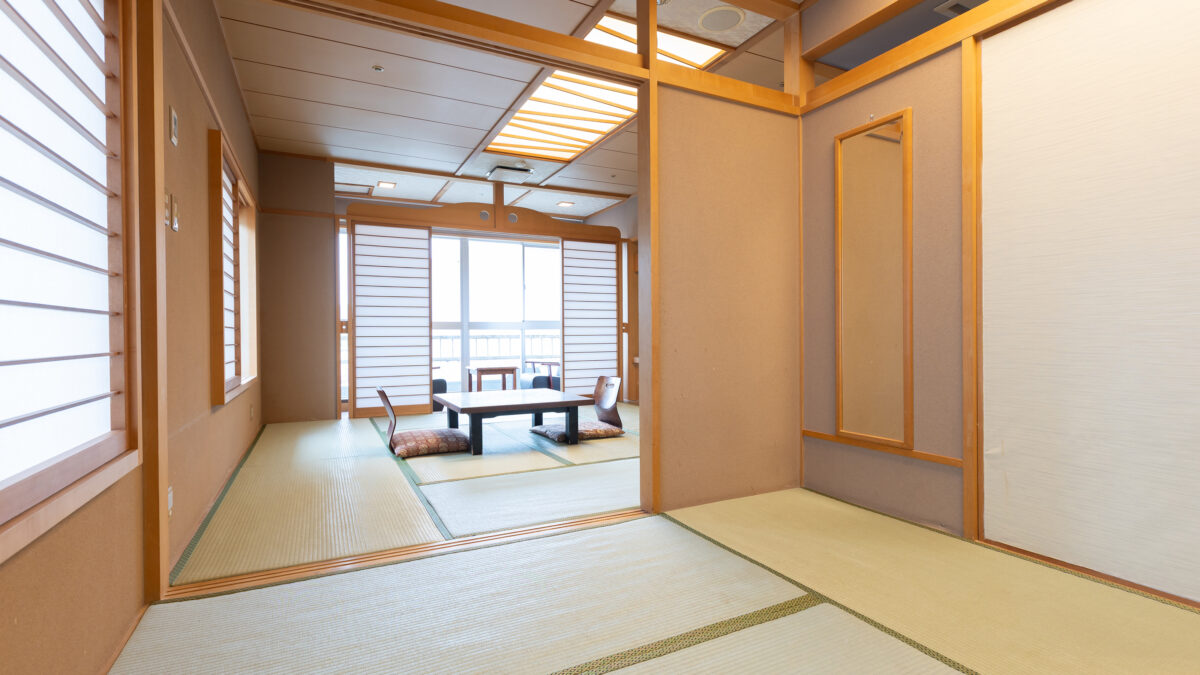 湯河原温泉ホテル四季彩（伊東園ホテルズ） photo