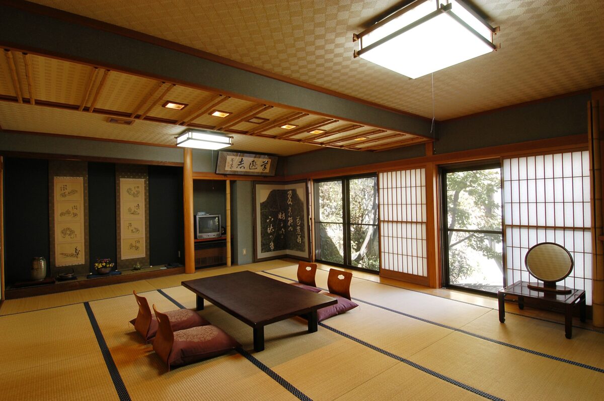 草津温泉 日新館 photo