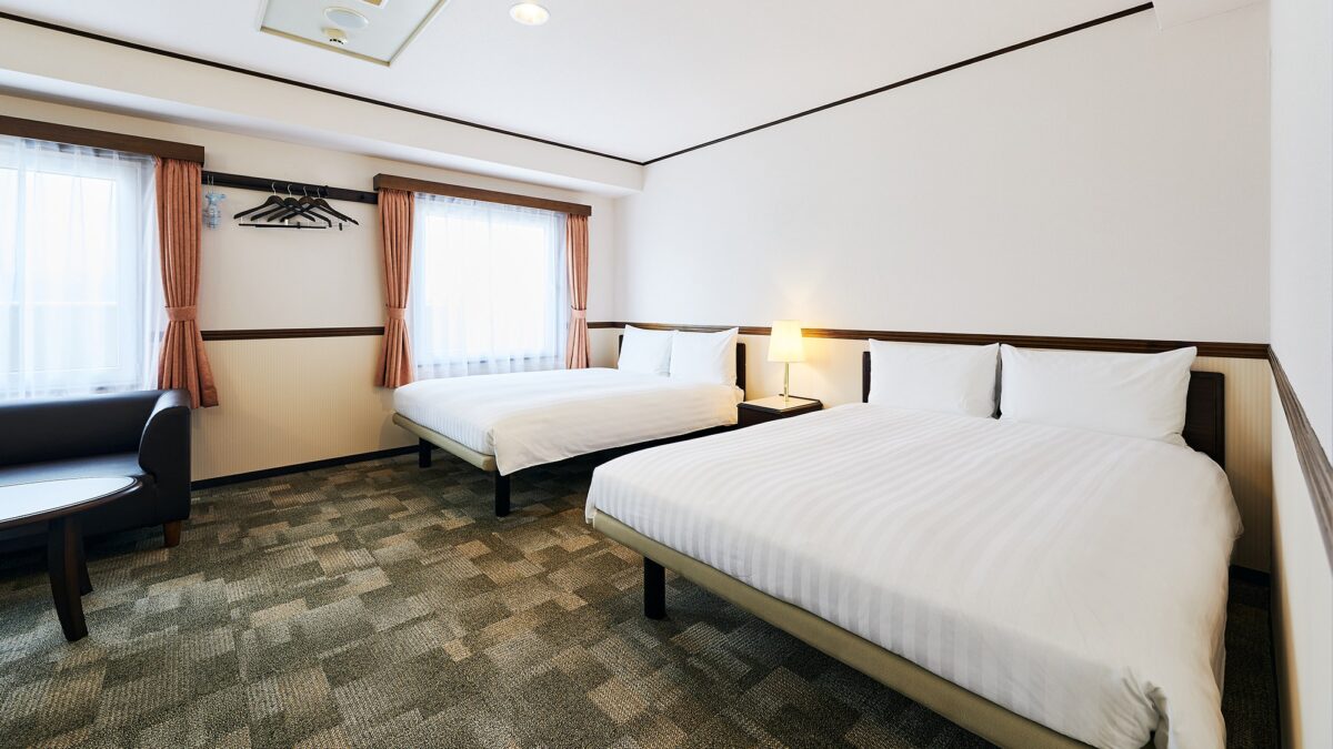 東横ＩＮＮ大阪伊丹空港 photo