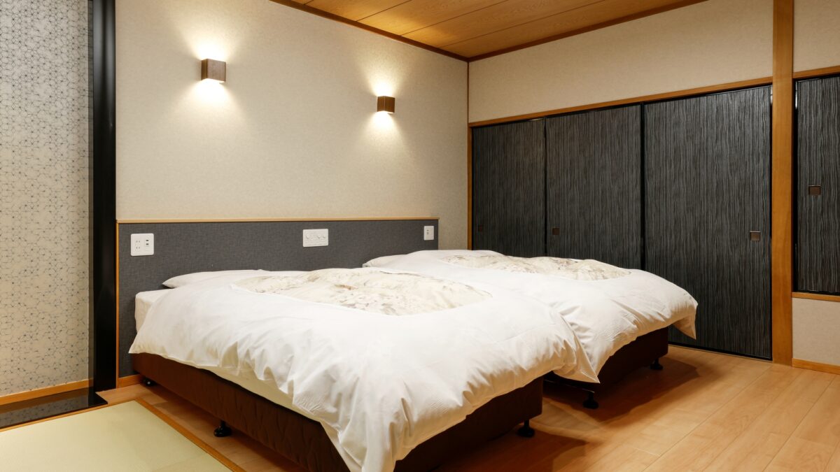 三朝温泉 依山楼 岩崎 photo