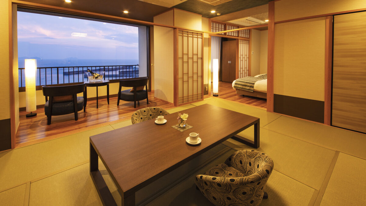 和歌の浦温泉 萬波 ＭＡＮＰＡ ＲＥＳＯＲＴ photo