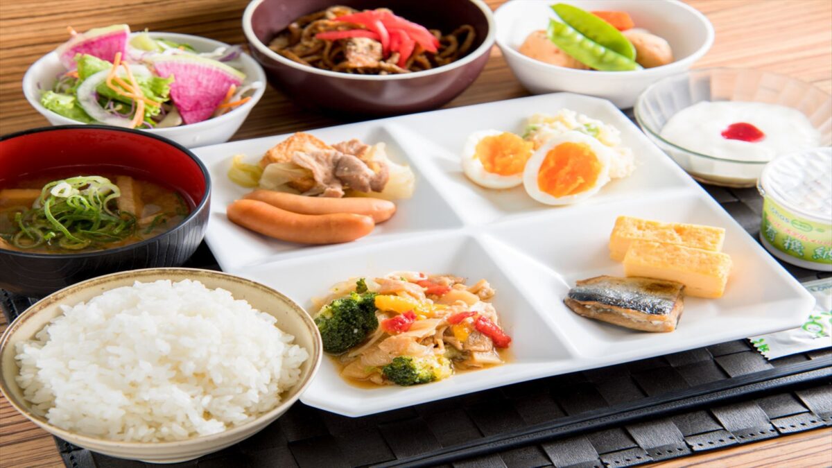 温かいお料理が並びます