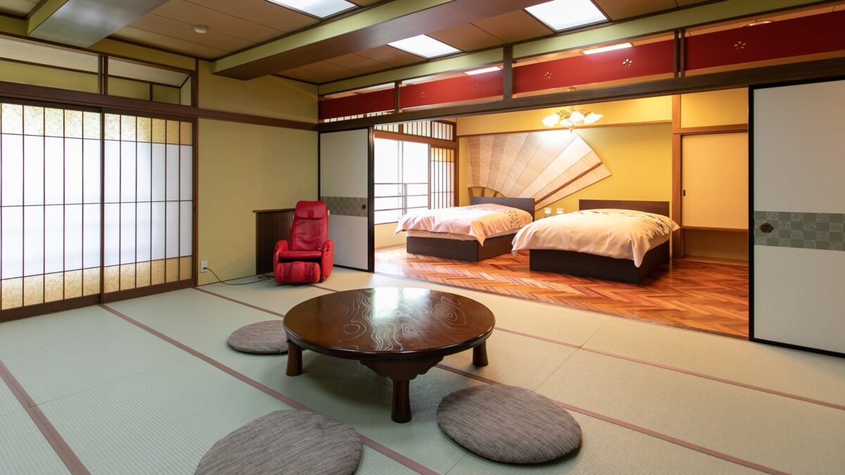 弥彦温泉 四季の宿 みのや photo