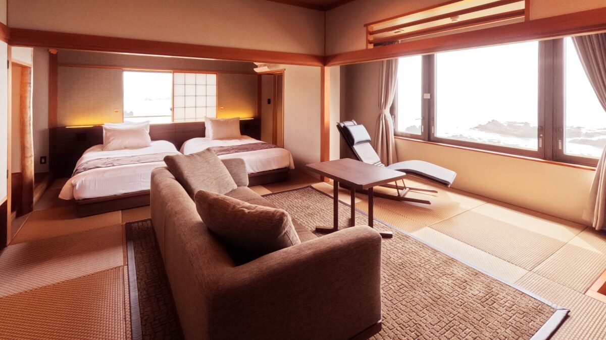 ＨＯＴＥＬ ＡＺＵＭＡ＜佐渡島＞ photo