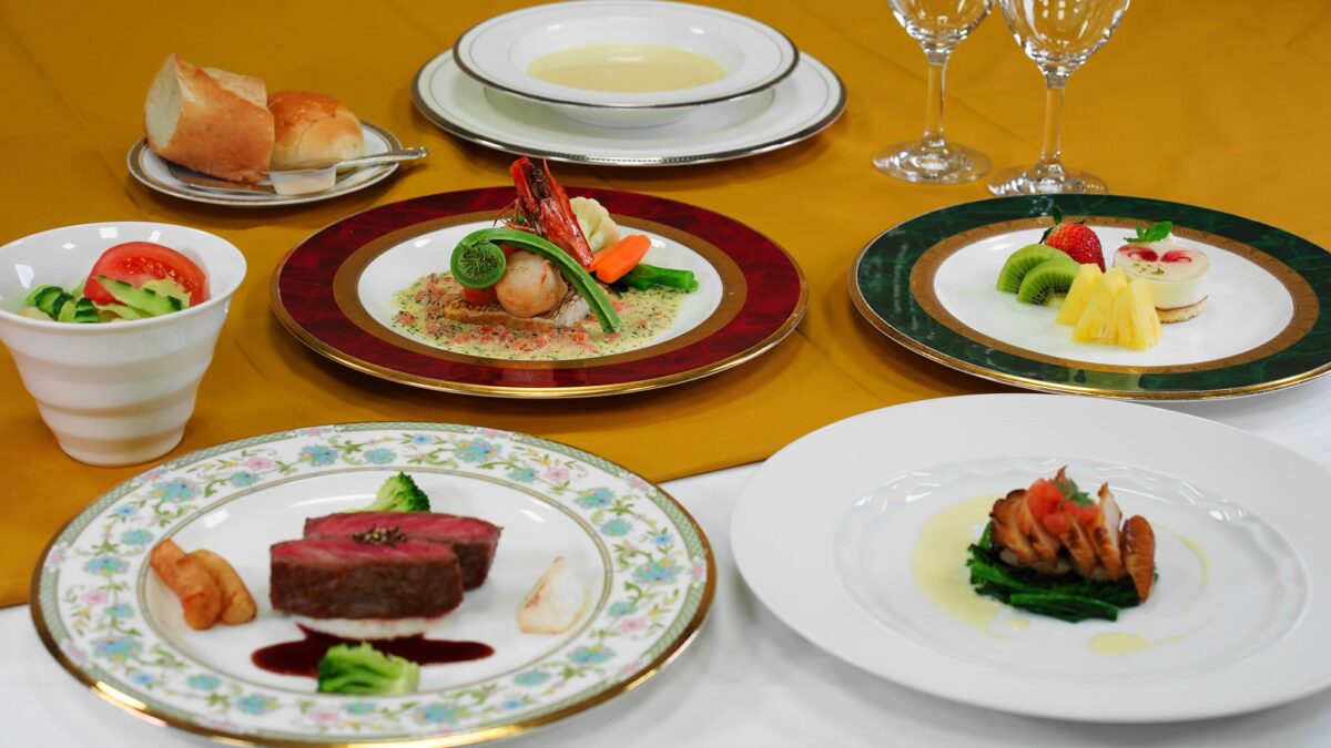 洋食グレードアップ料理長が腕によりをかけて作り上げる本格創作料理