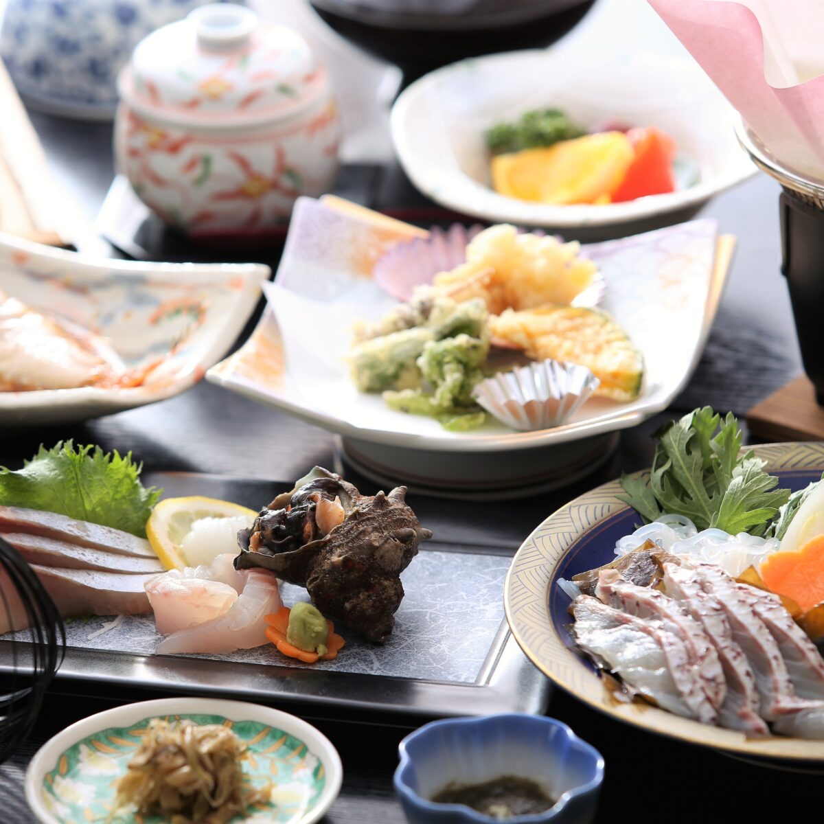 《スタンダード会席》新鮮な海の幸を使った料理にきっと満足