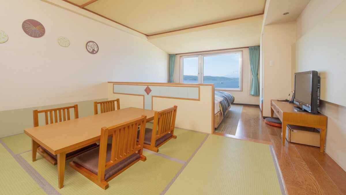 洞爺湖万世閣ホテルレイクサイドテラス photo