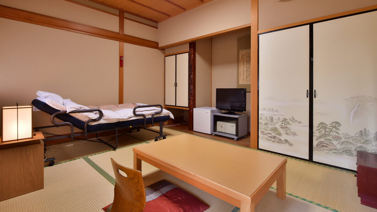 ＫＫＲ奈良 みかさ荘（国家公務員共済組合連合会奈良宿泊所） photo