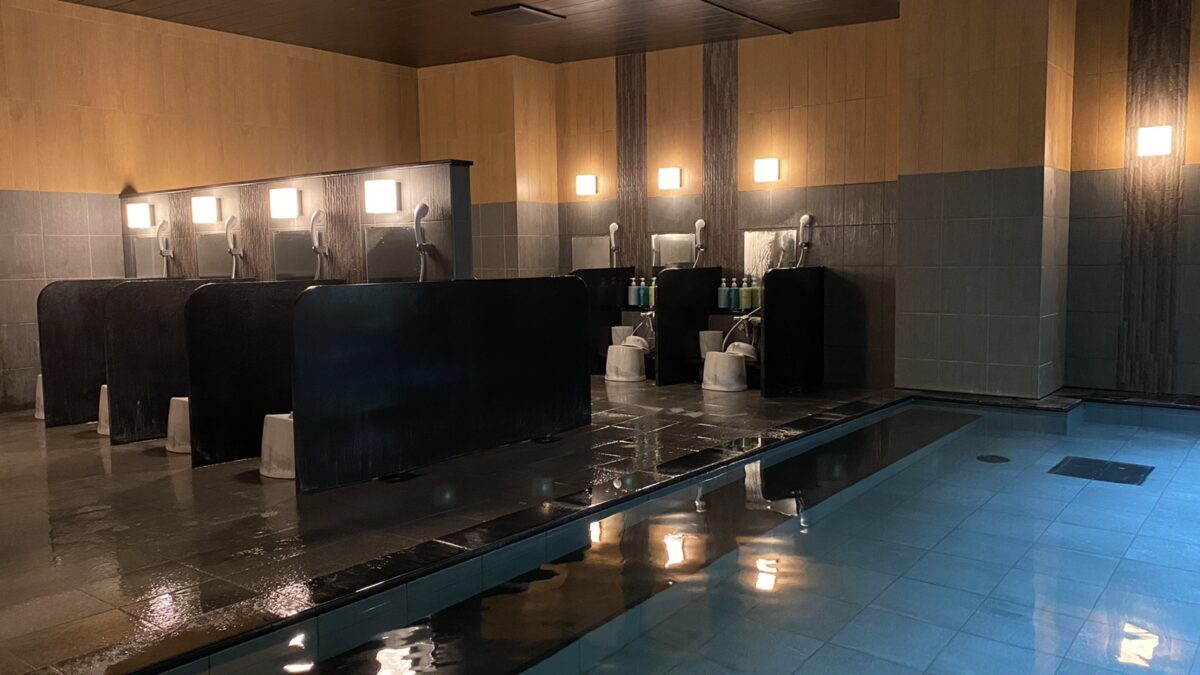 大浴場(男性) カランは11個ございます