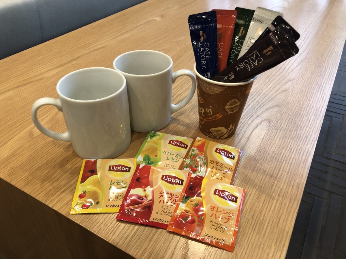 カフェラトリー、フレーバーティも多数ご用意しております♪
